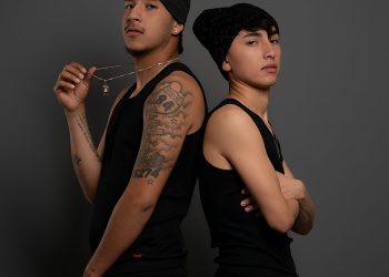 “Chirino & Yankiel presentan ‘De Un Extremo a Otro’: el EP que transforma emociones reales en trap motivacional”