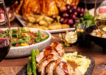 LLEGA LA NAVIDAD AL TRYP BY WYNDHAM GUAYAQUIL