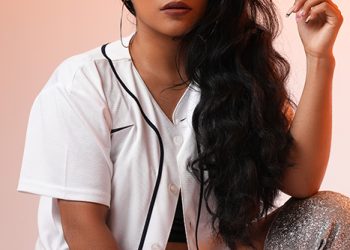 TATYANA D’VOCE PRESENTA SU NUEVO SINGLE “INVÍTAME A UN BAILE”
