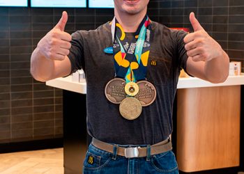 Con empleo y un ambiente inclusivo, McDonald’s busca derribar las barreras de las personas con discapacidad