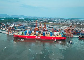 Contecon Guayaquil recibe al buque Kota Eagle, el más grande de la naviera Pacific International Lines (PIL)