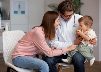 SIMPOSIO DE SALUD INFANTIL ABORDA EL FUTURO DE LA MEDICINA PEDIÁTRICA CON UN ENFOQUE EN GENÉTICA