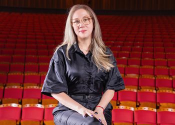 FABIOLA PAZMIÑO ES LA NUEVA DIRECTORA ARTÍSTICA DEL TEATRO SÁNCHEZ AGUILAR