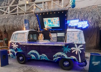 PILSENER LIGHT IMPULSA EL TURISMO EN LA COSTA ECUATORIANA EN ESTE CARNAVAL