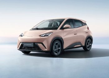 Generación BYD:  Jóvenes liderando la revolución eléctrica en Ecuador