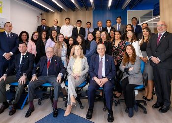 AMA América Seguros cumple 10 años en Ecuador liderando el ramo de seguros para profesionales de la salud