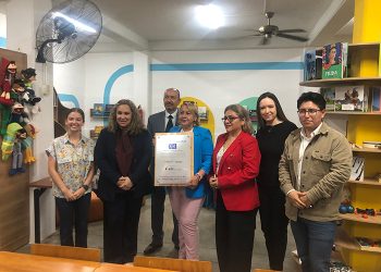Banco Internacional contribuye a la educación de más de 2200 estudiantes en Guayaquil