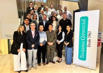 Teojama Comercial fortalece su excelencia operativa con capacitación de HINO USA