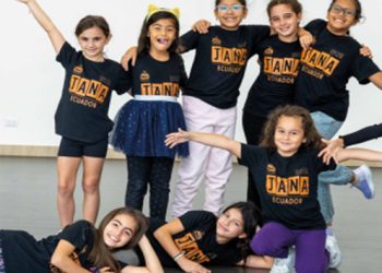 TEATRO MUSICAL: ESCUELA JANA OFRECE VACACIONALES PARA NIÑOS Y UN SUMMER CAMP PARA JÓVENES