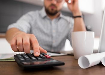 SIETE HÁBITOS FINANCIEROS ESENCIALES PUEDEN MARCAR LA DIFERENCIA ENTRE EL ENDEUDAMIENTO Y LA ESTABILIDAD ECONÓMICA