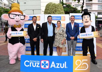 Cruz Azul cumple 25 años de cuidar la salud de los ecuatorianos y lo conmemora junto a Barcelona SC en su Centenario
