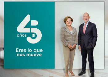 BANCO BOLIVARIANO:  45 AÑOS IMPULSANDO EL CRECIMIENTO DE SUS CLIENTES