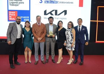 Kia Ecuador se consolida como uno de los Mejores Lugares para Trabajar en Ecuador
