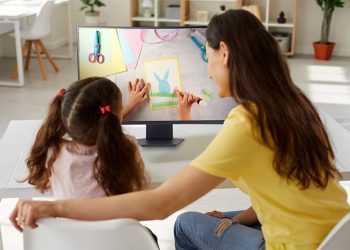 LG Electronics ofrece su línea de monitores para un regreso a clases eficiente y cómodo