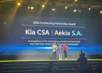 Kia Ecuador recibe el prestigioso premio “Outstanding Partnership  Award” y celebra a su mejor asesor de servicio a nivel regional y mundial
