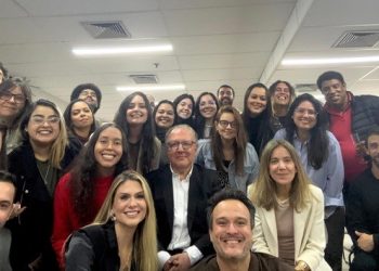 ATREVIA compra la agencia XCOM en Brasil para impulsar el crecimiento y foco estratégico en la Región