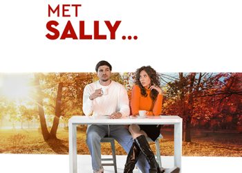 El Centro Ecuatoriano Norteamericano inaugura en Guayaquil su ciclo de microteatro en inglés 2025 “Historias de la Generación X”