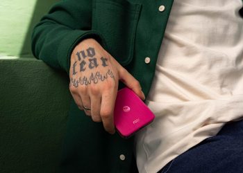 El enfoque tecnológico orientado al estilo de vida de Motorola y sus últimas colaboraciones convierten la tecnología en una forma de expresión personal