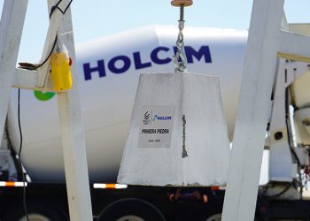 PRIMERA PLANTA DE PRODUCCIÓN DE HORMIGÓN EN SAMBORONDÓN DE LA MANO DE MINUTOCORP Y HOLCIM ECUADOR EN ALMAX