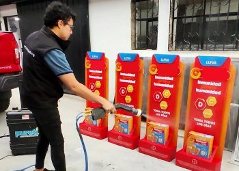 Jóvenes ecuatorianos impulsan publicidad sostenible y son pioneros del ecobranding