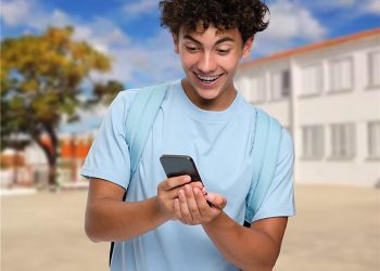 El primer paso hacia la educación financiera: el método 50/30/20 que ayudará a tu hijo a manejar su mesada