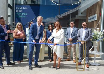 Kuehne+Nagel Ecuador celebra 30 años en el país con la inauguración de su nuevo Centro Logístico