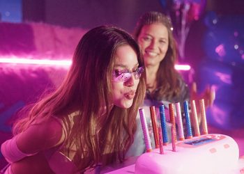 Emilia Mernes: “Mi papá es mi superhéroe, tengo muchas cosas por vivir todavía con él”