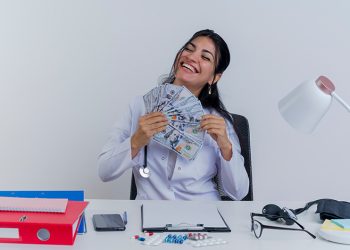 El salario pretendido promedio aumentó un 2,14% en el primer semestre del 2025