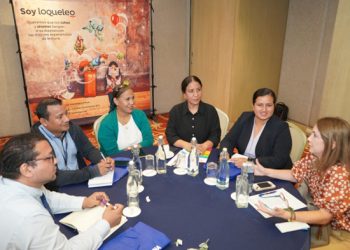 Santillana Ecuador celebra 10 años de “Loqueleo” con mesas de diálogo que fortalecen la educación y la lectura en el país