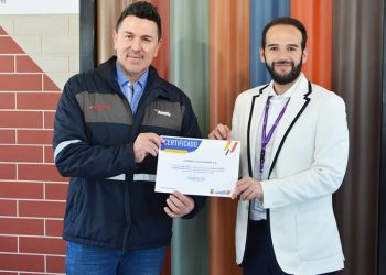 Ministerio de Salud Pública reconoce a Eternit con la certificación “Activa y Vive” por promover entornos laborales inclusivos