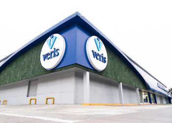 Veris invierte $15 millones en centros médicos y genera más de 1.800 nuevos empleos en Ecuador