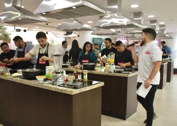 “Aquí Es”: la primera aceleradora gastronómica del Ecuador ya supera los 5 millones de dólares en ventas