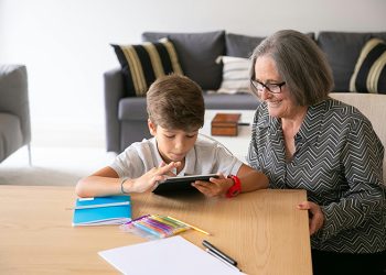 Tecnología que ayuda y la que estorba: ¿qué sí necesita un estudiante hoy?
