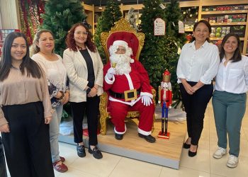 La magia de la Navidad 2025 llega a Estuardo Sánchez