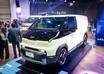 Kia Ecuador una vez más sorprende en el Automundo con  los nuevos: All New Sportage y PV5