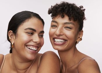 Tres décadas de belleza icónica: la historia que Avon escribió junto a millones de mujeres