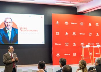 Cervecería Nacional firma alianza con la CAF para impulsar la inclusión financiera y digitalización de pequeños empresarios en América Latina