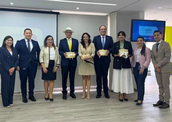 Banco del Pacífico fortalece lazos con colaboradores de Manta a través de una visita institucional