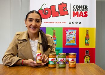 La tradición se reinventa: nuevo Ají con Maní de OLÉ conquista paladares ecuatorianos