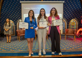 Premio Pfizer Clúster Andino 2025 bate récord con 182 postulaciones de Perú, Chile y Ecuador