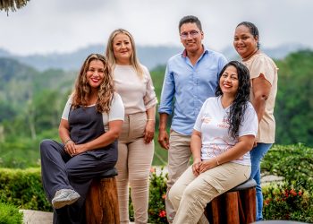 MÁS QUE BELLEZA: INDEPENDENCIA, ENTRENAMIENTO, FLEXIBILIDAD Y LIBERTAD FINANCIERA