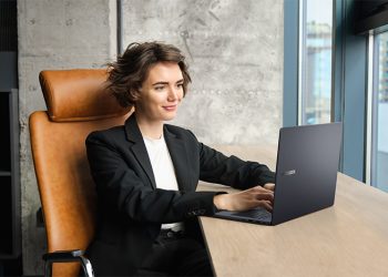 ASUS LLEVA SU CENTRO DE EXPERIENCIA EN  PORTÁTILES POR PRIMERA VEZ A CUENCA