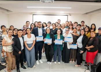 Jóvenes lideran el debate sobre el futuro de las  Relaciones Públicas en Guayaquil