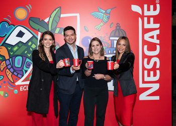 NESCAFÉ® rinde homenaje al Ecuador con una edición especial de su icónica Taza Roja inspirada en el arte y la diversidad del país