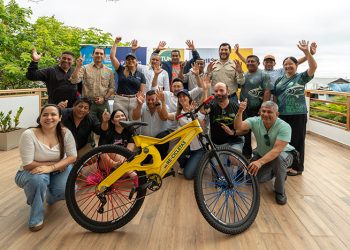 De botellas plásticas a bicicletas: una nueva vida para los residuos marinos