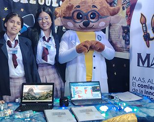ESTUDIANTES ECUATORIANOS TRIUNFAN EN LA FERIA MUNDIAL DE CIENCIA Y TECNOLOGÍA EN CHILE