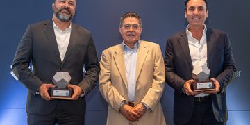 BIM Forum entrega reconocimiento a Maxximus, por ser un ícono para el país: el primer rascacielos del Ecuador y modelado 100% con Metodología BIM
