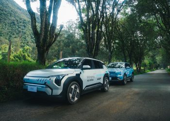 Kia rompe mitos y desafía fronteras: EV3 y EV5 100% eléctricos completan con éxito la primera parte de la travesía Quito-Bogotá-Quito