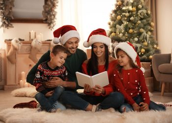 Historias que iluminan diciembre: cinco libros infantiles en inglés para leer esta Navidad
