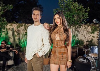 NAIZA Y AXEL: ECUADOR–MÉXICO SIN ESCALAS PRESENTAN, “COMO ANTES”